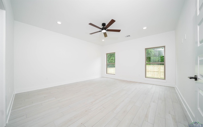 127 Brookway Lane, Longview, TX 75604, 4 Bedrooms Bedrooms, ,2 BathroomsBathrooms,Residential,For Sale,127 Brookway Lane,20251433