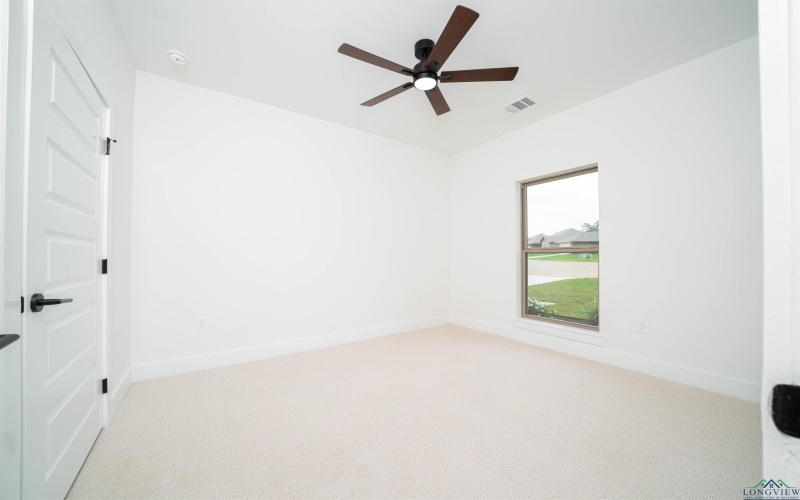 127 Brookway Lane, Longview, TX 75604, 4 Bedrooms Bedrooms, ,2 BathroomsBathrooms,Residential,For Sale,127 Brookway Lane,20251433