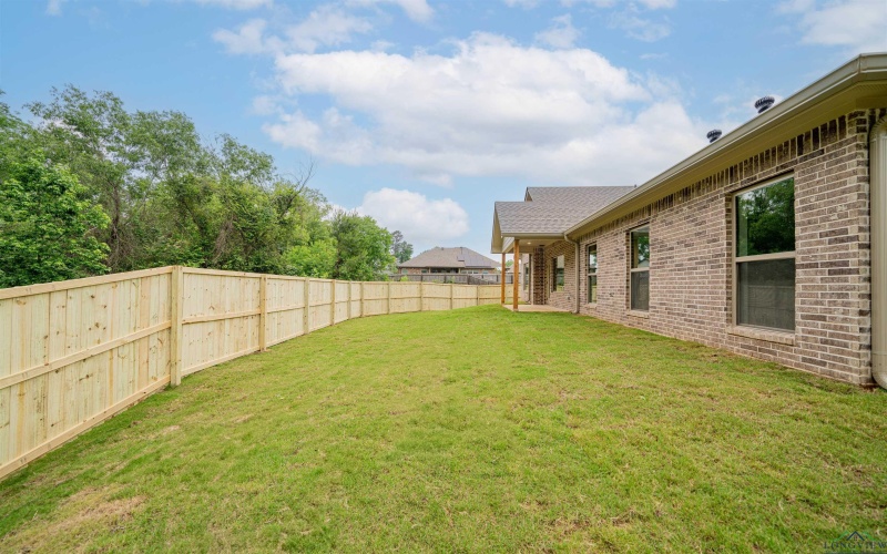 127 Brookway Lane, Longview, TX 75604, 4 Bedrooms Bedrooms, ,2 BathroomsBathrooms,Residential,For Sale,127 Brookway Lane,20251433