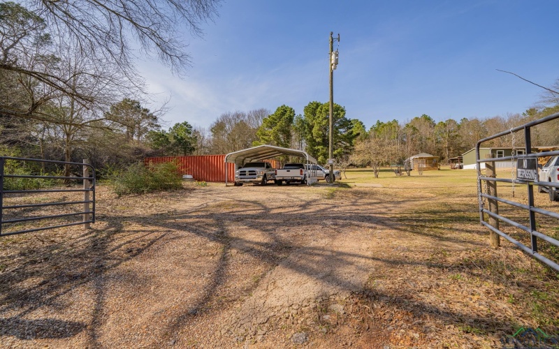 13975 E SH 43, Tatum, TX 75691, 4 Bedrooms Bedrooms, ,2 BathroomsBathrooms,Residential,For Sale,13975 E SH 43,20251479