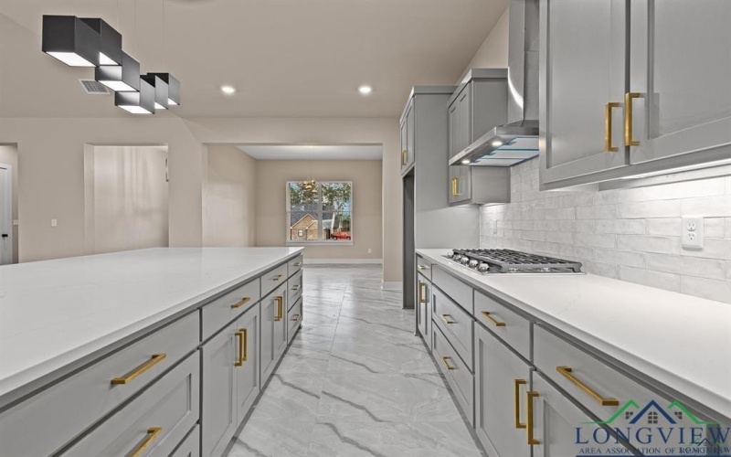140 Cottonwood Circle, Longview, TX 75605, 4 Habitaciones Habitaciones , ,3 BañosBaños,Residential,En Venta,140 Cottonwood Circle,20251539
