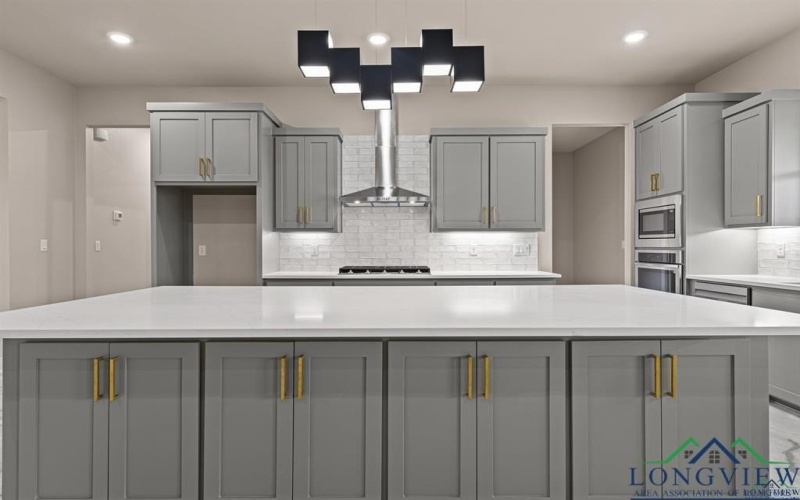 140 Cottonwood Circle, Longview, TX 75605, 4 Habitaciones Habitaciones , ,3 BañosBaños,Residential,En Venta,140 Cottonwood Circle,20251539