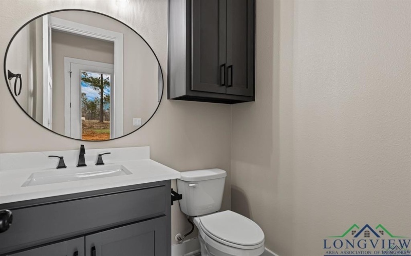140 Cottonwood Circle, Longview, TX 75605, 4 Habitaciones Habitaciones , ,3 BañosBaños,Residential,En Venta,140 Cottonwood Circle,20251539
