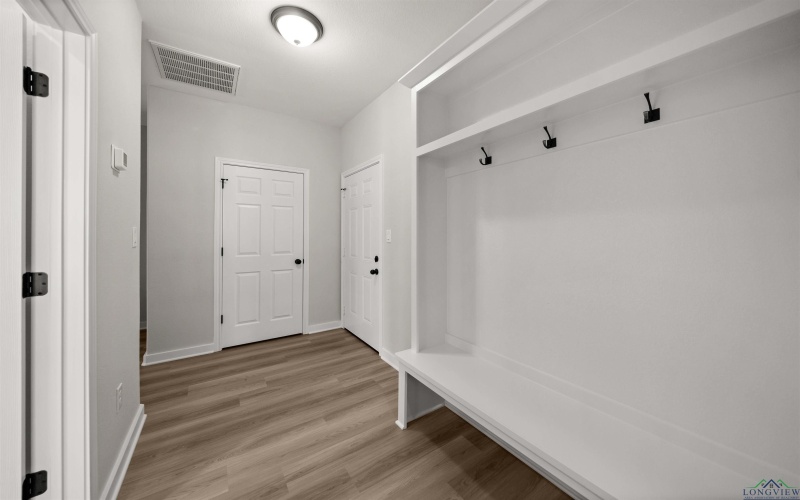 203 Toro Dr, Winona, TX 75792, 3 Habitaciones Habitaciones , ,2 BañosBaños,Residential,En Venta,203 Toro Dr,20251681