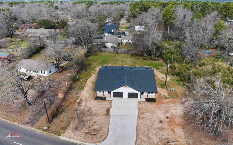 3219 Stone Road, Kilgore, TX 75662, ,Residential Multi Family,En Venta,3219 Stone Road,20251755