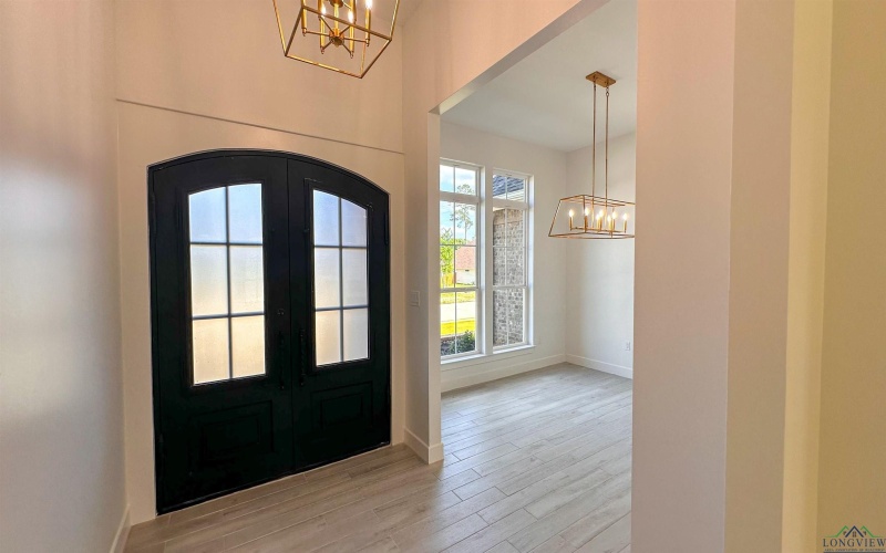 130 Mallard Cove, Longview, TX 75602, 4 Bedrooms Bedrooms, ,3 BathroomsBathrooms,Residential,For Sale,130 Mallard Cove,20251811