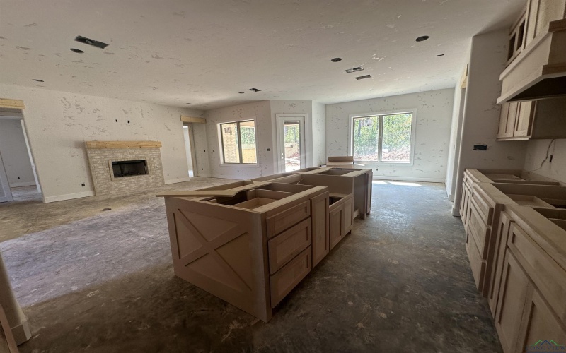 323 Saddle Brook Drive, Hallsville, TX 75650, 4 Bedrooms Bedrooms, ,3 BathroomsBathrooms,Residential,For Sale,323 Saddle Brook Drive,20252095