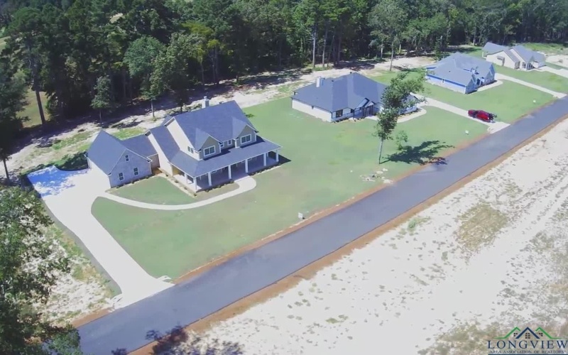 121 INDIAN ROCK RD., Gilmer, TX 75645, 5 Bedrooms Bedrooms, ,3 BathroomsBathrooms,Residential,For Sale,121 INDIAN ROCK RD.,20252175