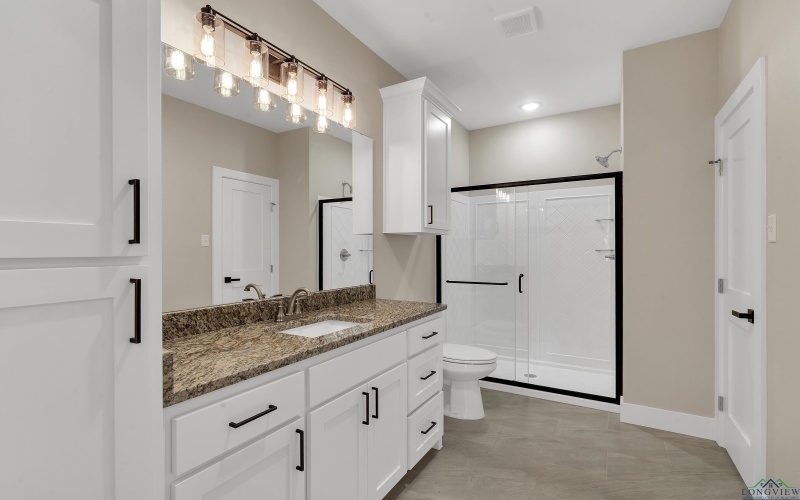 122 Mia Ln, Longview, TX 75604, 4 Bedrooms Bedrooms, ,2 BathroomsBathrooms,Residential,For Sale,122 Mia Ln,20252245