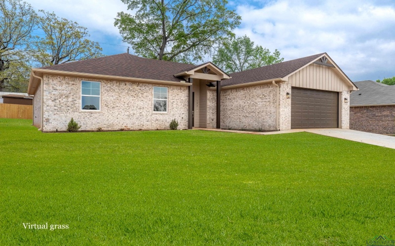 122 Mia Ln, Longview, TX 75604, 4 Bedrooms Bedrooms, ,2 BathroomsBathrooms,Residential,For Sale,122 Mia Ln,20252245