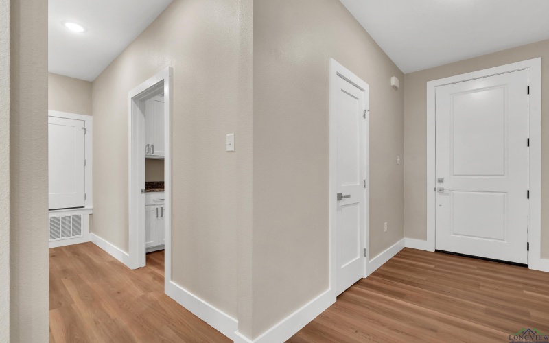 122 Mia Ln, Longview, TX 75604, 4 Bedrooms Bedrooms, ,2 BathroomsBathrooms,Residential,For Sale,122 Mia Ln,20252245
