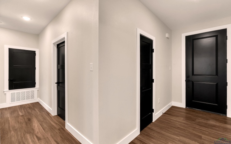 120 Mia Ln, Longview, TX 75604, 4 Bedrooms Bedrooms, ,2 BathroomsBathrooms,Residential,For Sale,120 Mia Ln,20252246