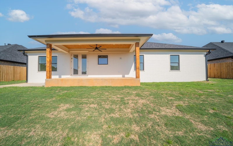 103 Mia Lane, Longview, TX 75604, 3 Habitaciones Habitaciones , ,2 BañosBaños,Residential,En Venta,103 Mia Lane,20252367