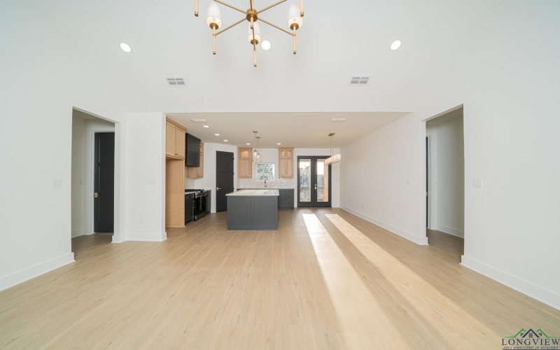103 Mia Lane, Longview, TX 75604, 3 Habitaciones Habitaciones , ,2 BañosBaños,Residential,En Venta,103 Mia Lane,20252367