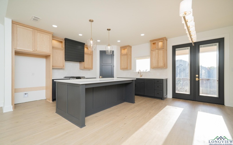 103 Mia Lane, Longview, TX 75604, 3 Habitaciones Habitaciones , ,2 BañosBaños,Residential,En Venta,103 Mia Lane,20252367