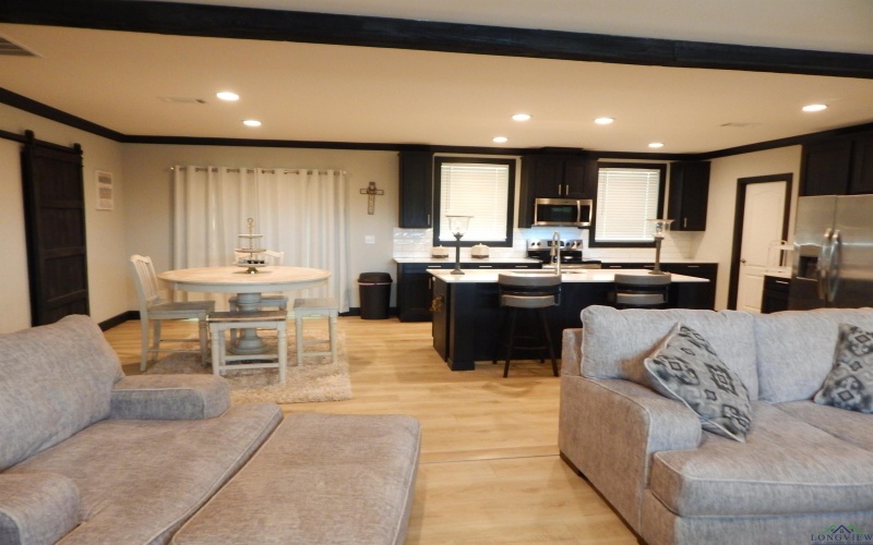 6620 FM 1795, Gilmer, TX 75644, 4 Bedrooms Bedrooms, ,3 BathroomsBathrooms,Residential,For Sale,6620 FM 1795,20252407