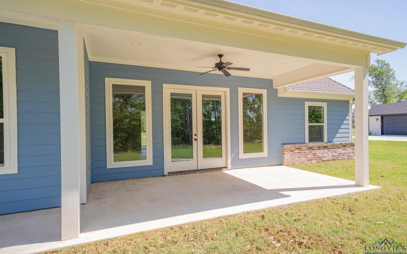 141 Indian Rock Drive, Gilmer, TX 75645, 4 Bedrooms Bedrooms, ,3 BathroomsBathrooms,Residential,For Sale,141 Indian Rock Drive,20252419
