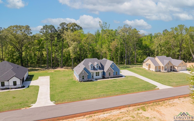 141 Indian Rock Drive, Gilmer, TX 75645, 4 Bedrooms Bedrooms, ,3 BathroomsBathrooms,Residential,For Sale,141 Indian Rock Drive,20252419