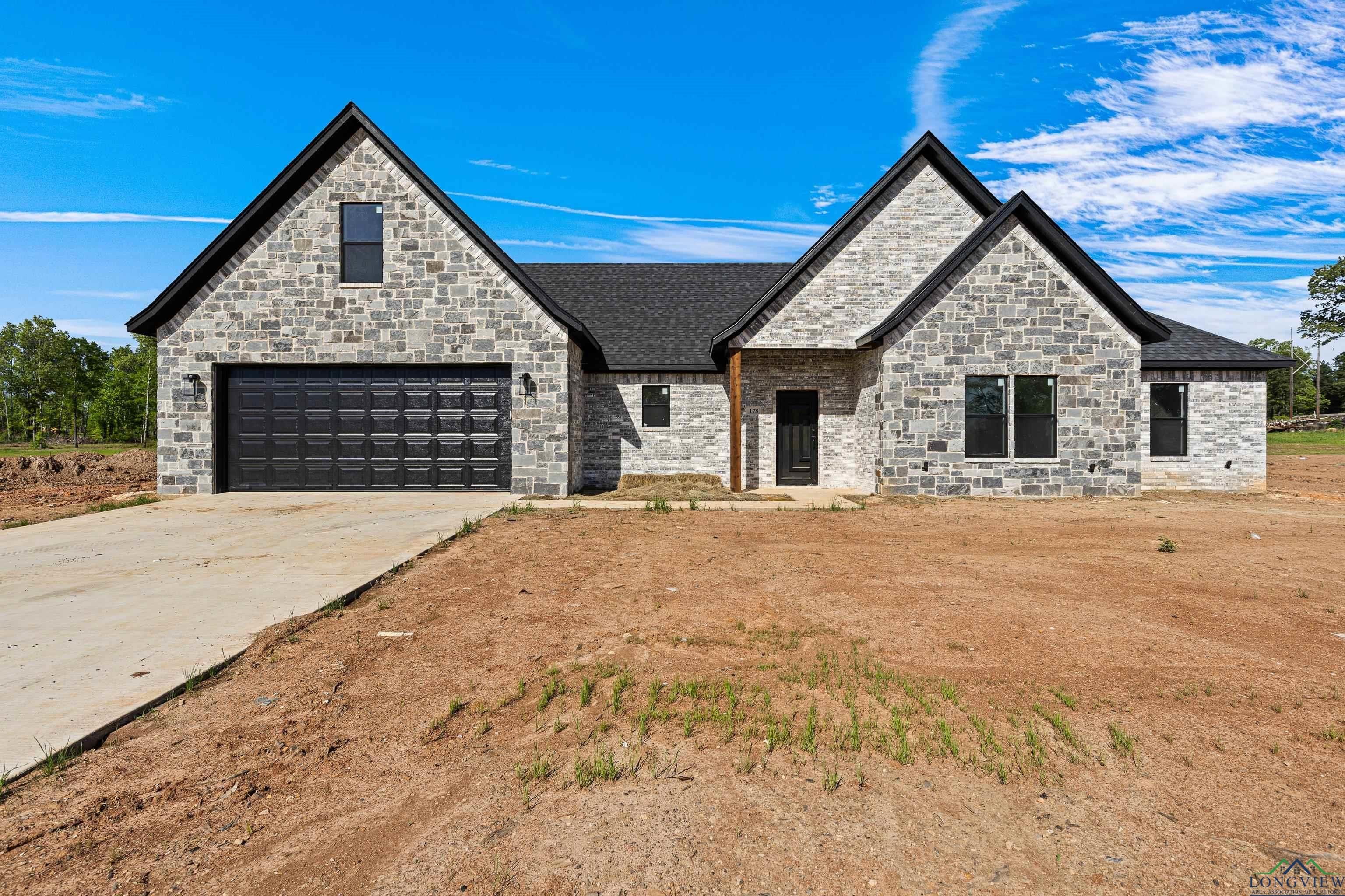 178 BIG OAKS RD, Kilgore, TX 75662, 5 Bedrooms Bedrooms, ,2 BathroomsBathrooms,Residential,For Sale,178 BIG OAKS RD,20252479