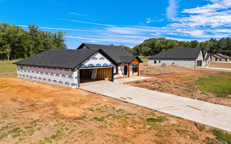 212 BIG OAKS RD, Kilgore, TX 75662, 4 Bedrooms Bedrooms, ,2 BathroomsBathrooms,Residential,For Sale,212 BIG OAKS RD,20252480