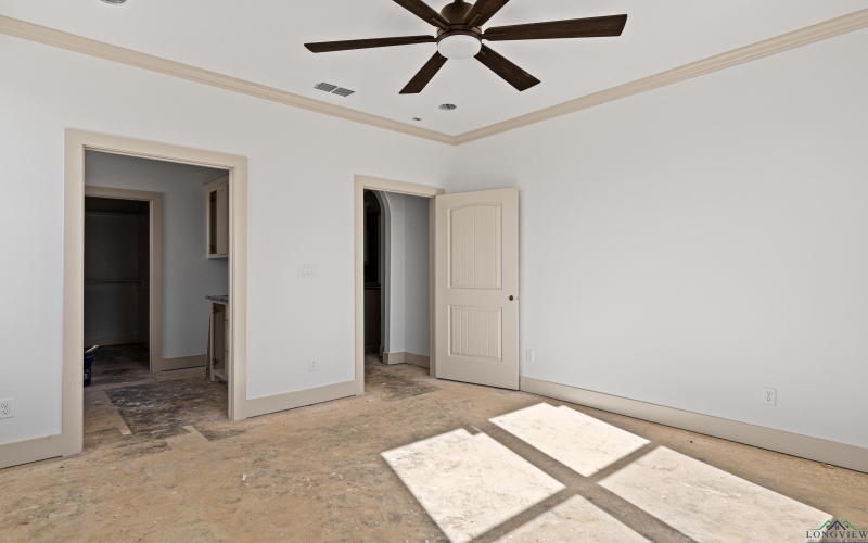 142 BIG OAKS RD, Kilgore, TX 75662, 4 Habitaciones Habitaciones , ,2 BañosBaños,Residential,En Venta,142 BIG OAKS RD,20252481