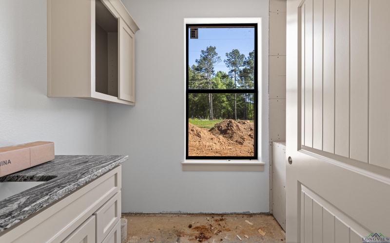 142 BIG OAKS RD, Kilgore, TX 75662, 4 Habitaciones Habitaciones , ,2 BañosBaños,Residential,En Venta,142 BIG OAKS RD,20252481
