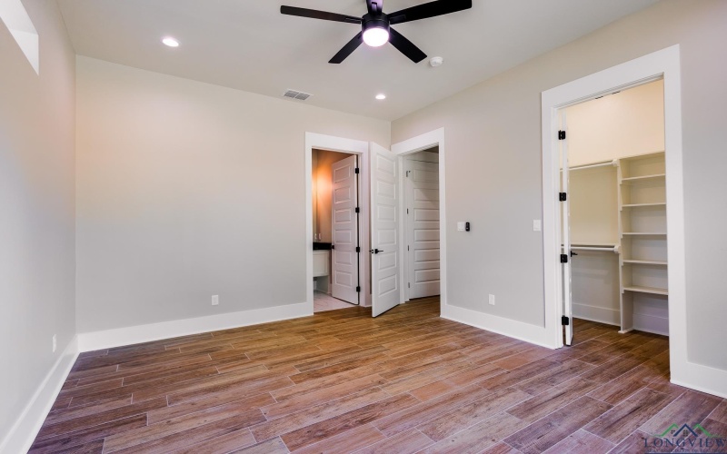 1516 Mahlow Dr., Longview, TX 75601, 3 Bedrooms Bedrooms, ,2 BathroomsBathrooms,Residential,For Sale,1516 Mahlow Dr.,20252502