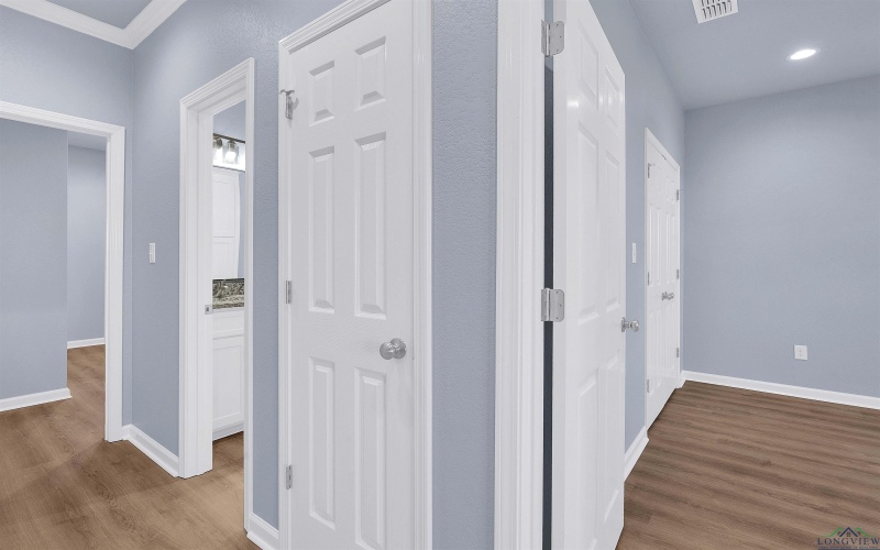 130 Sleep Easy, Kilgore, TX 75662, 4 Habitaciones Habitaciones , ,2 BañosBaños,Residential,En Venta,130 Sleep Easy,20252585