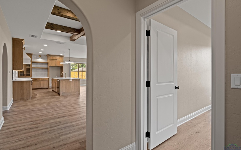 261 Andres Ln, Kilgore, TX 75662, 3 Bedrooms Bedrooms, ,2 BathroomsBathrooms,Residential,For Sale,261 Andres Ln,20252640