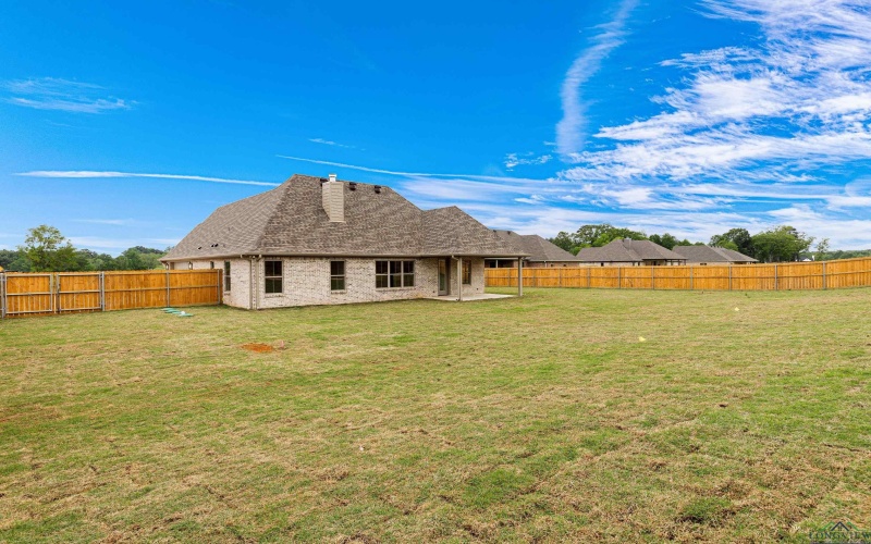 261 Andres Ln, Kilgore, TX 75662, 3 Bedrooms Bedrooms, ,2 BathroomsBathrooms,Residential,For Sale,261 Andres Ln,20252640