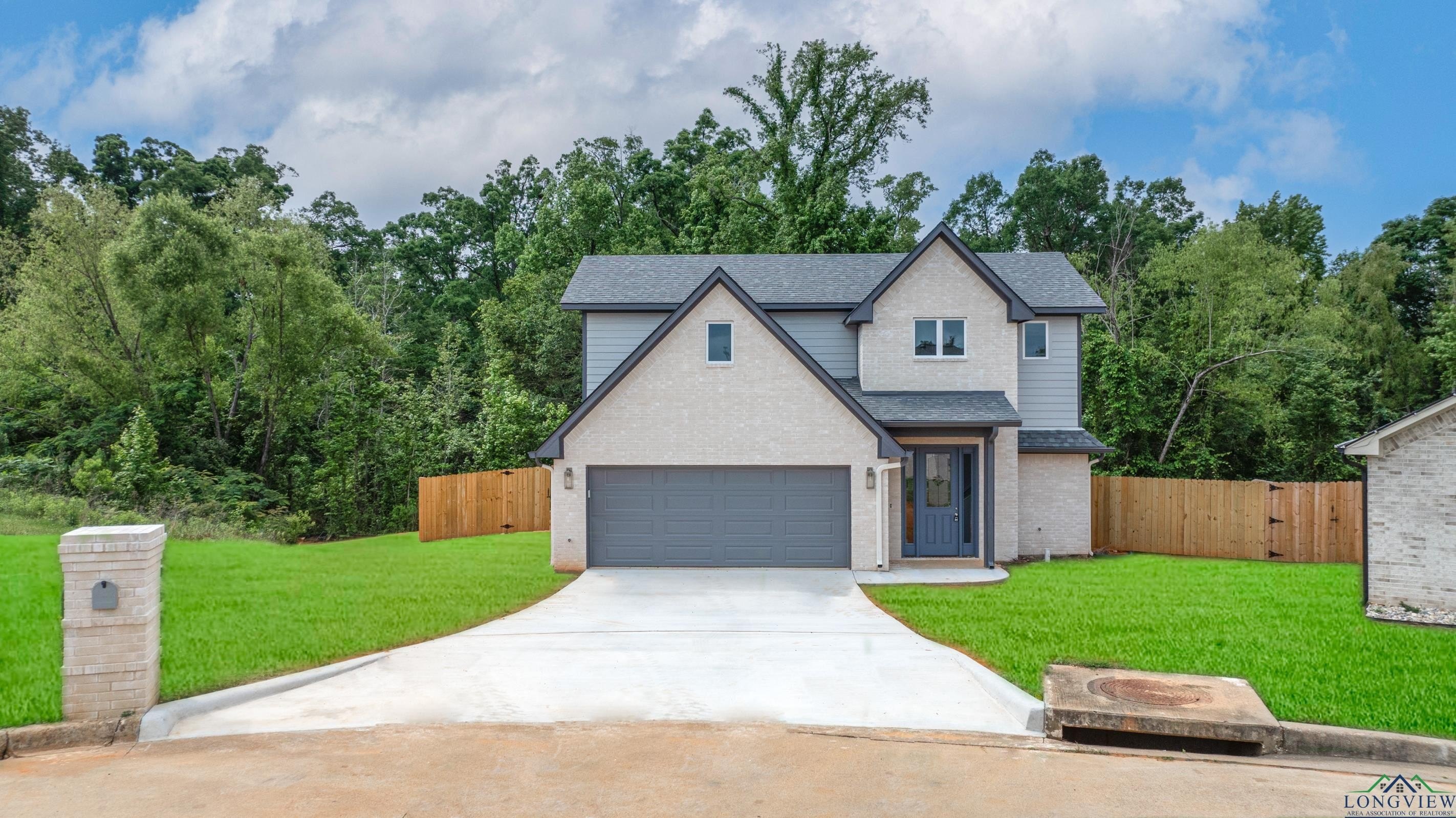 126 Lakeway Lane, Longview, TX 75604, 4 Habitaciones Habitaciones , ,3 BañosBaños,Residential,En Venta,126 Lakeway Lane,20252721