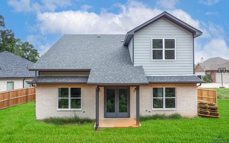 126 Lakeway Lane, Longview, TX 75604, 4 Habitaciones Habitaciones , ,3 BañosBaños,Residential,En Venta,126 Lakeway Lane,20252721