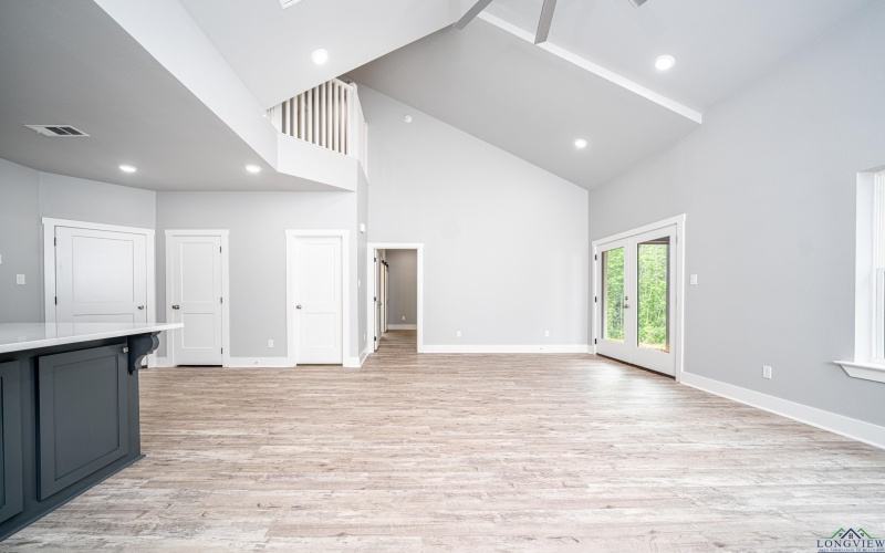 126 Lakeway Lane, Longview, TX 75604, 4 Habitaciones Habitaciones , ,3 BañosBaños,Residential,En Venta,126 Lakeway Lane,20252721