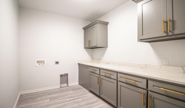 1607 Quincy Avenue, Lubbock, TX 79416, 3 Bedrooms Bedrooms, ,2 BathroomsBathrooms,Residential,For Sale,1607 Quincy Avenue,202316555