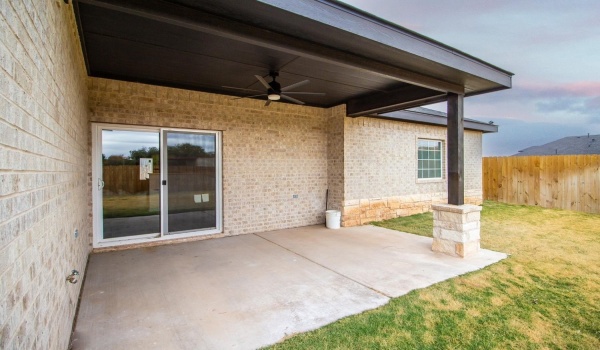 1607 Quincy Avenue, Lubbock, TX 79416, 3 Bedrooms Bedrooms, ,2 BathroomsBathrooms,Residential,For Sale,1607 Quincy Avenue,202316555