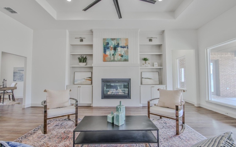 10702 Juneau Avenue, Lubbock, TX 79424, 4 Bedrooms Bedrooms, ,3 BathroomsBathrooms,Residential,For Sale,10702 Juneau Avenue,202402575