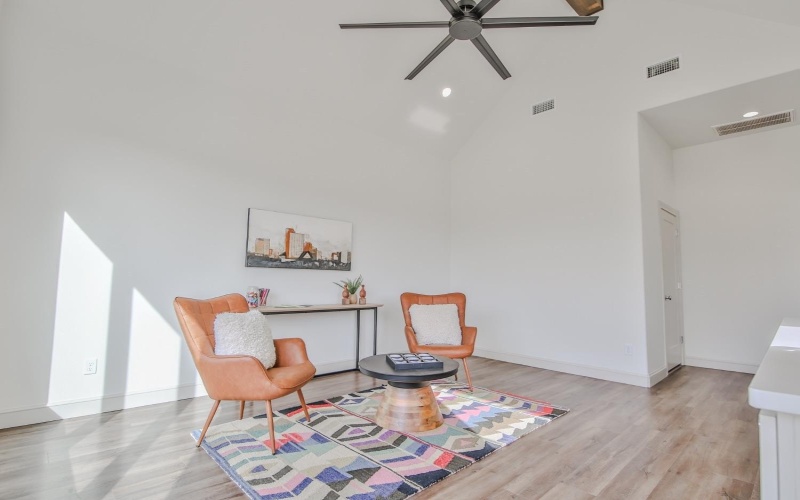 10702 Juneau Avenue, Lubbock, TX 79424, 4 Bedrooms Bedrooms, ,3 BathroomsBathrooms,Residential,For Sale,10702 Juneau Avenue,202402575