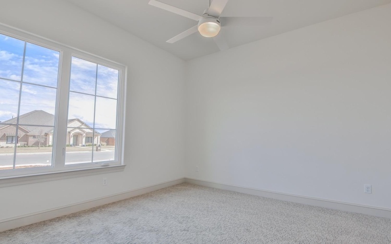 10702 Juneau Avenue, Lubbock, TX 79424, 4 Bedrooms Bedrooms, ,3 BathroomsBathrooms,Residential,For Sale,10702 Juneau Avenue,202402575