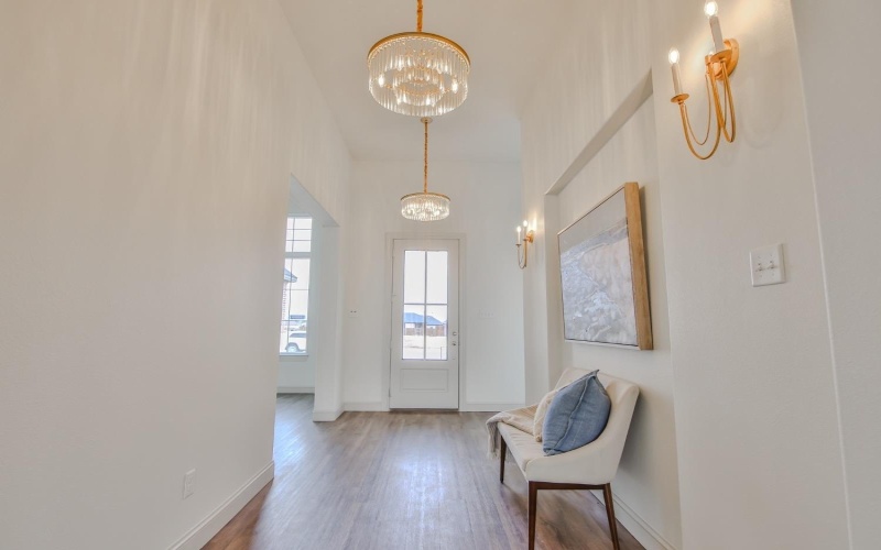 10702 Juneau Avenue, Lubbock, TX 79424, 4 Bedrooms Bedrooms, ,3 BathroomsBathrooms,Residential,For Sale,10702 Juneau Avenue,202402575