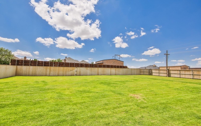 10702 Juneau Avenue, Lubbock, TX 79424, 4 Bedrooms Bedrooms, ,3 BathroomsBathrooms,Residential,For Sale,10702 Juneau Avenue,202402575