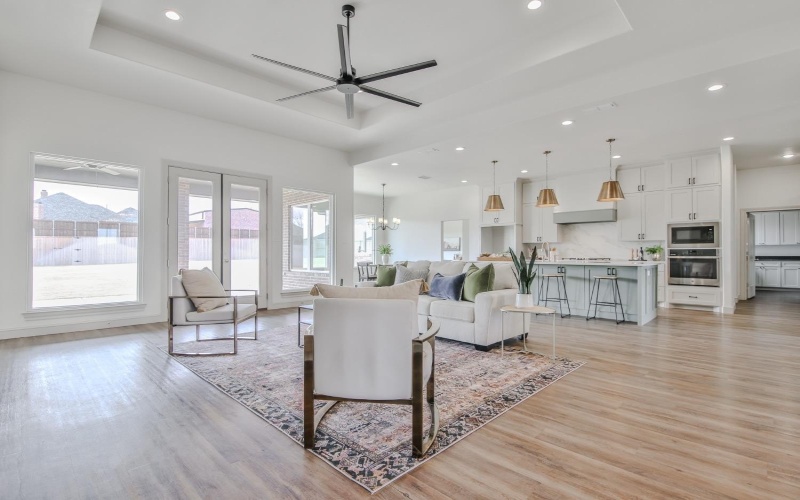 10702 Juneau Avenue, Lubbock, TX 79424, 4 Bedrooms Bedrooms, ,3 BathroomsBathrooms,Residential,For Sale,10702 Juneau Avenue,202402575