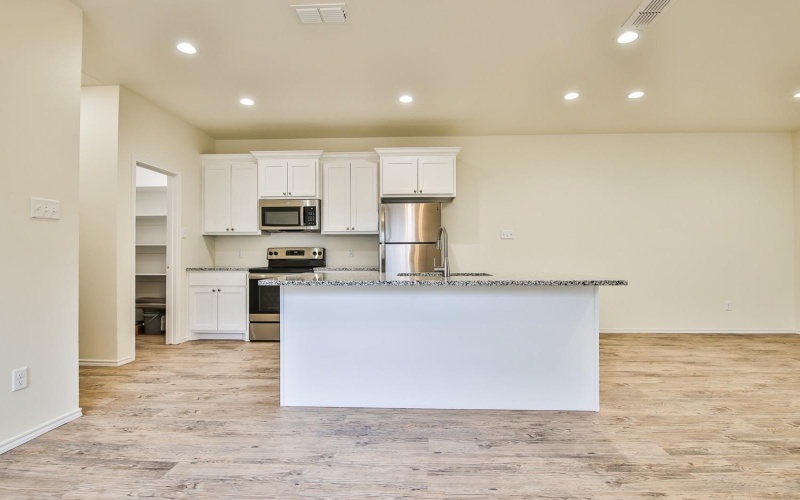 2004 23rd Street, Lubbock, TX 79411, 6 Bedrooms Bedrooms, ,5 BathroomsBathrooms,Residential Multi Family,For Sale,2004 23rd Street,202405480