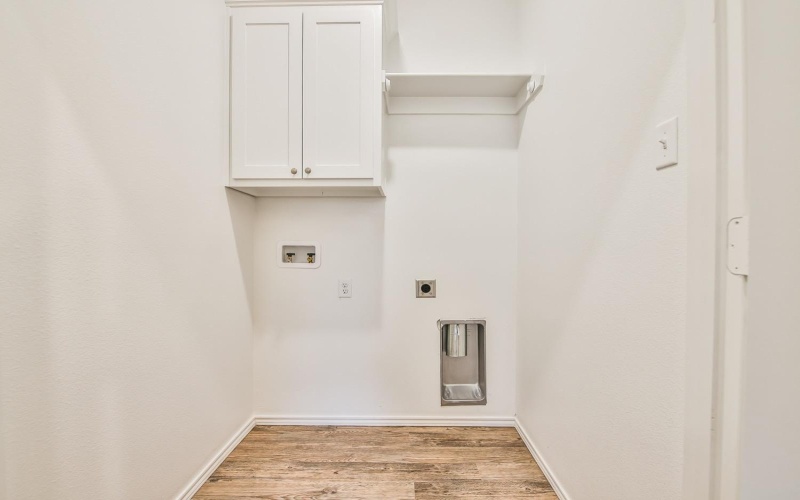 2004 23rd Street, Lubbock, TX 79411, 6 Bedrooms Bedrooms, ,5 BathroomsBathrooms,Residential Multi Family,For Sale,2004 23rd Street,202405480