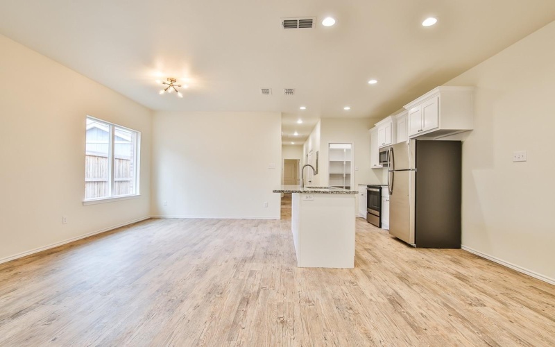 2004 23rd Street, Lubbock, TX 79411, 6 Bedrooms Bedrooms, ,5 BathroomsBathrooms,Residential Multi Family,For Sale,2004 23rd Street,202405480