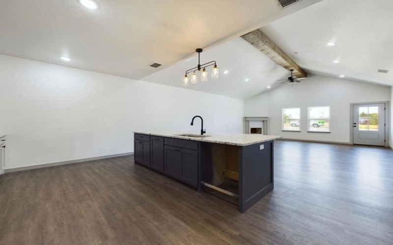 807 12th Street, Shallowater, TX 79363, 3 Bedrooms Bedrooms, ,2 BathroomsBathrooms,Residential,For Sale,807 12th Street,202409408