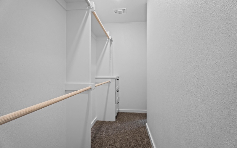 310 E 16th Street, Wolfforth, TX 79382, 4 Habitaciones Habitaciones , ,2 BañosBaños,Residential,En Venta,310 E 16th Street,202412566