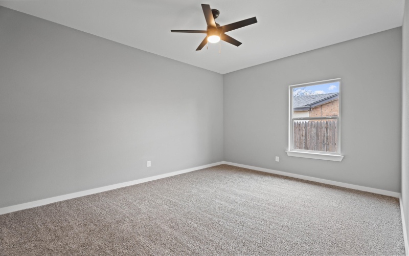 310 E 16th Street, Wolfforth, TX 79382, 4 Habitaciones Habitaciones , ,2 BañosBaños,Residential,En Venta,310 E 16th Street,202412566
