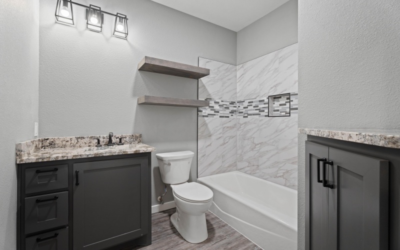 310 E 16th Street, Wolfforth, TX 79382, 4 Habitaciones Habitaciones , ,2 BañosBaños,Residential,En Venta,310 E 16th Street,202412566