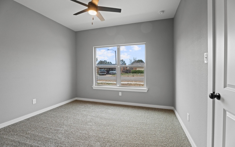 310 E 16th Street, Wolfforth, TX 79382, 4 Habitaciones Habitaciones , ,2 BañosBaños,Residential,En Venta,310 E 16th Street,202412566