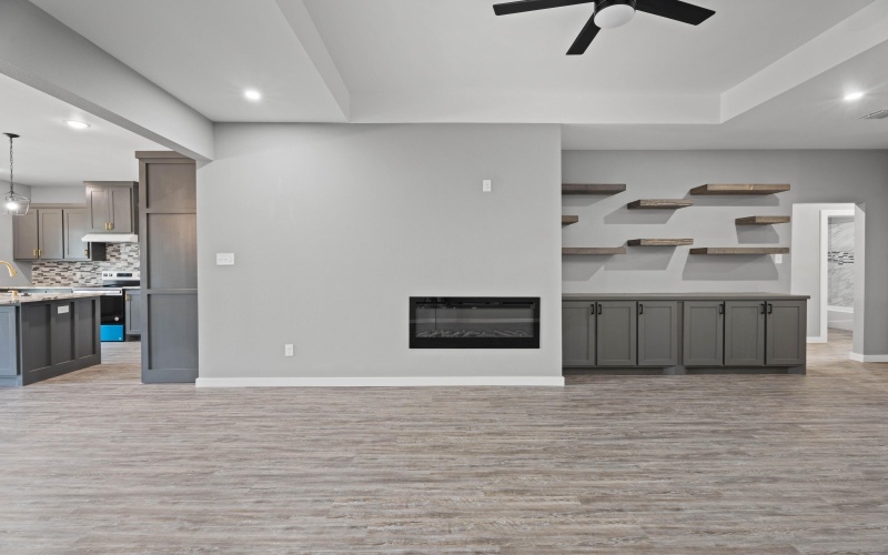 310 E 16th Street, Wolfforth, TX 79382, 4 Habitaciones Habitaciones , ,2 BañosBaños,Residential,En Venta,310 E 16th Street,202412566